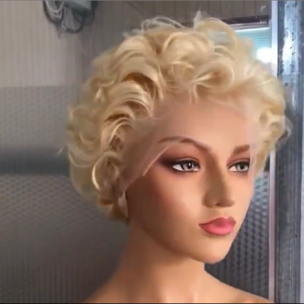 Monroe pixie wig - Picture 4 of 4